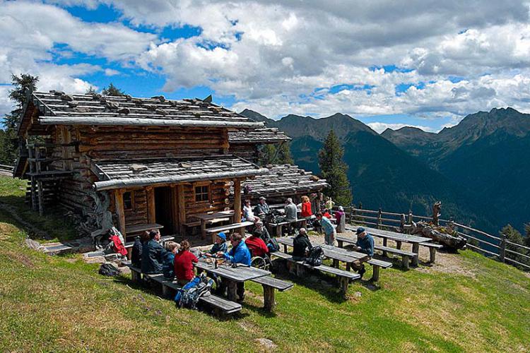 Malga Riemerbergl in val d'Ultimo